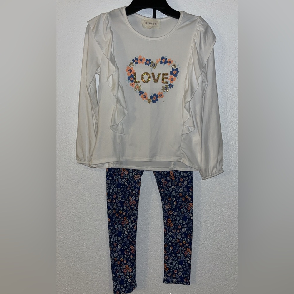 Floral Love 2 Piece Set - White and Blue Size 8
